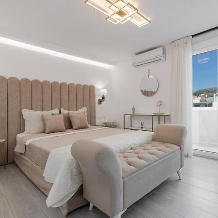 העיירה רתימנו Diogenis Seaside Suite מראה חיצוני תמונה
