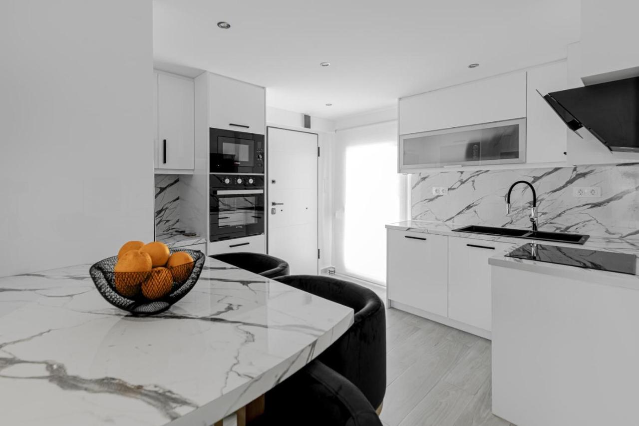 העיירה רתימנו Diogenis Seaside Suite מראה חיצוני תמונה